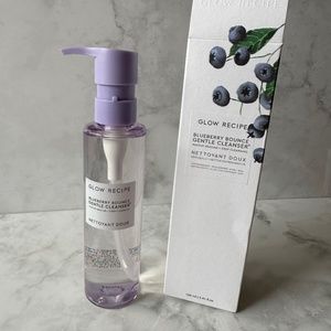 Glow Recipe Blueberry Bounce Gentle Cleanser
